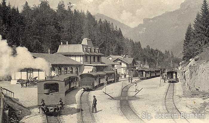 Brünigbahn mit Lok 1007