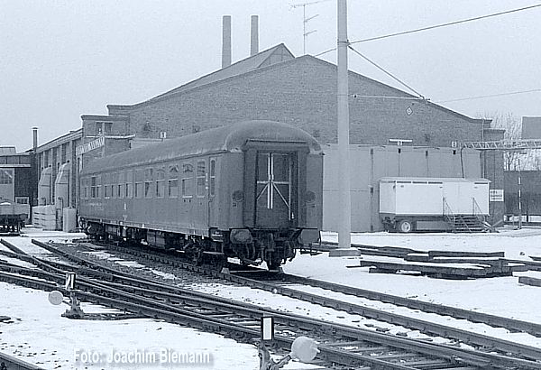 KFBE-Wagenhalle Frechen, 1978; Drehort fuer Bio's Bahnhof