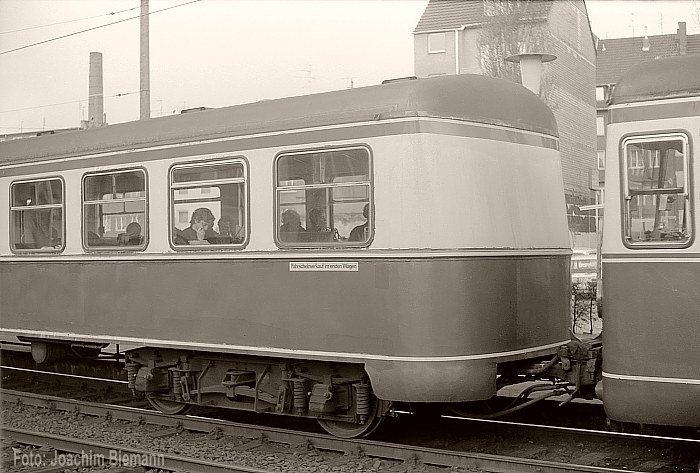 KBE-Steuerwagen ES 143, Wagenkopf ohne Führerstand