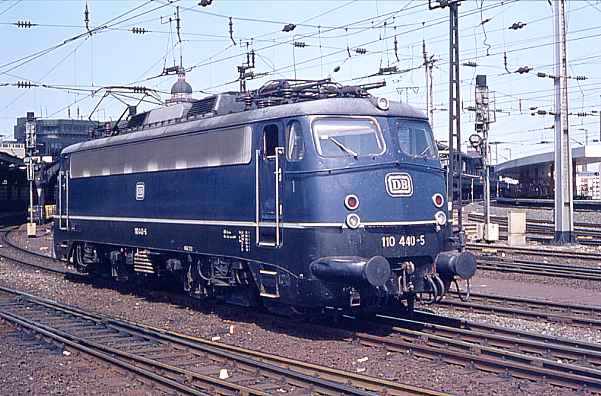 110 440 in Köln Hbf