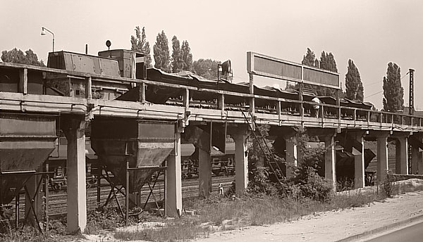 Quarzwerk-Zug auf der Horremer Sturzbühne