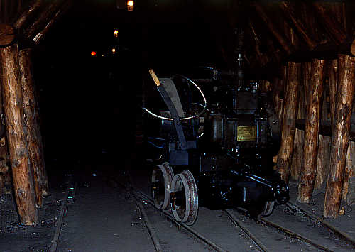 Lehrbergwerk Universität Köln: Zugmaschine